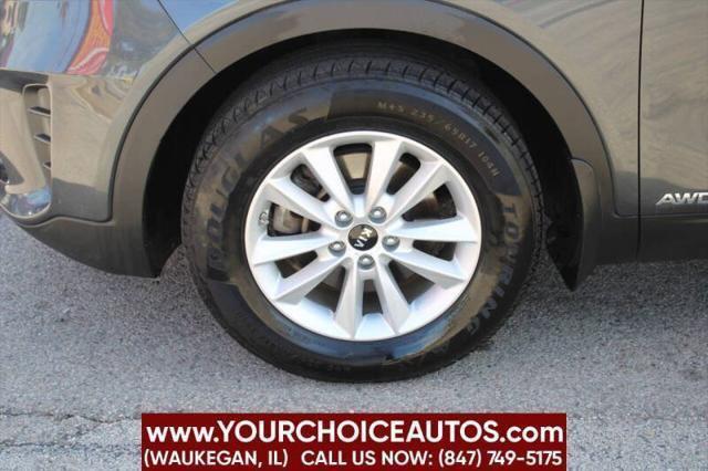 Photo of 2020 Gravity Grey Kia Sorento