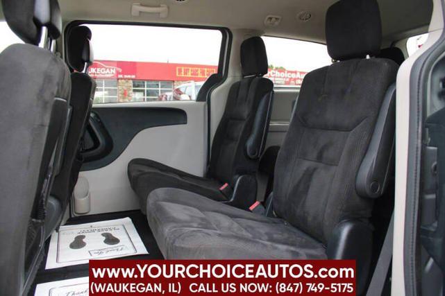 Photo of 2015 Billet Silver Metallic Clearcoat Dodge Grand Caravan