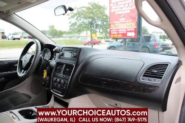 Photo of 2015 Billet Silver Metallic Clearcoat Dodge Grand Caravan