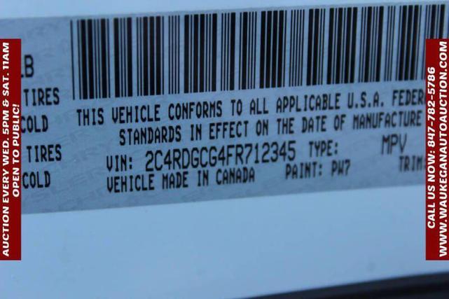 Photo of 2015 Bright White Clearcoat Dodge Grand Caravan