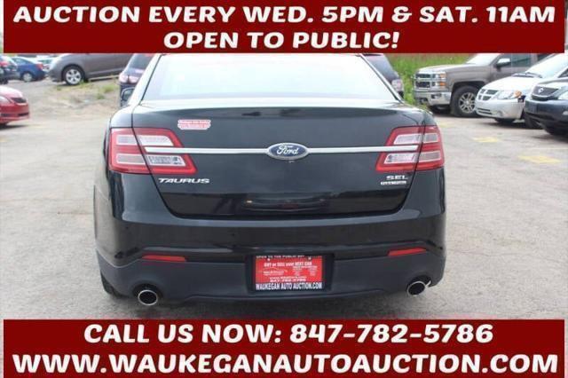 Photo of 2013 Tuxedo Black Metallic Ford Taurus