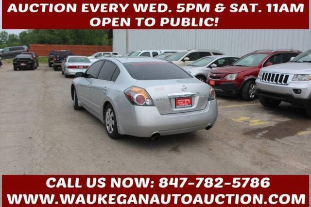 Photo of 2010 Radiant Silver Metallic Nissan Altima