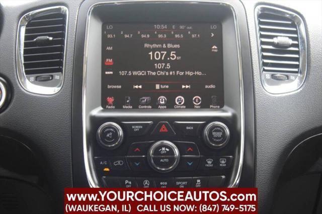 Photo of 2016 Brilliant Black Crystal Pearlcoat Dodge Durango