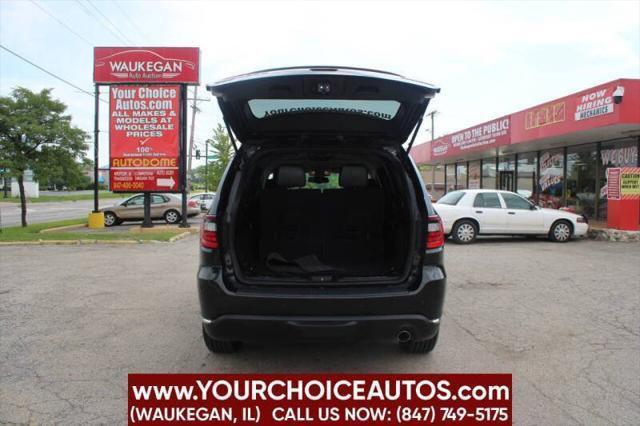 Photo of 2016 Brilliant Black Crystal Pearlcoat Dodge Durango
