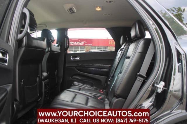 Photo of 2016 Brilliant Black Crystal Pearlcoat Dodge Durango
