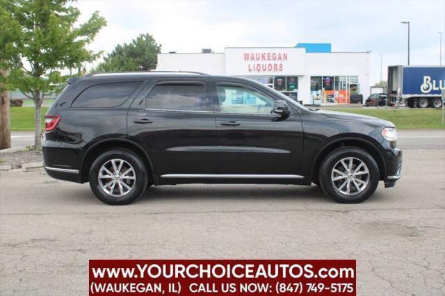 Photo of 2016 Brilliant Black Crystal Pearlcoat Dodge Durango