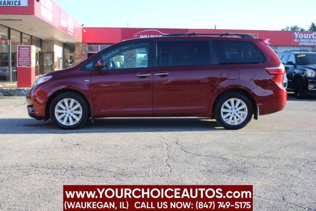 Photo of 2016 Salsa Red Pearl Toyota Sienna