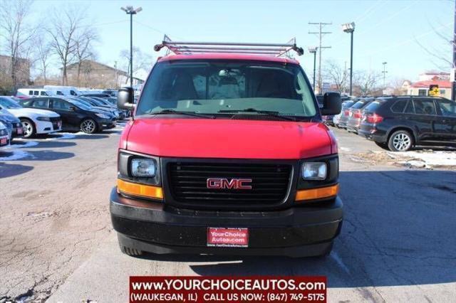 Photo of 2017 Cardinal Red GMC Savana 3500