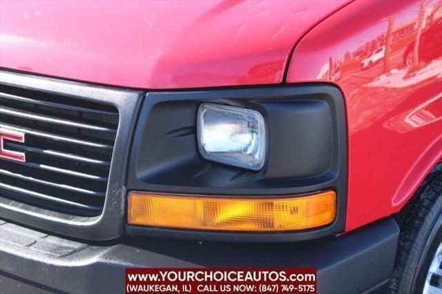 Photo of 2017 Cardinal Red GMC Savana 3500