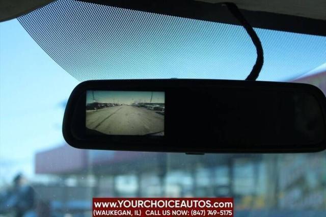 Photo of 2017 Cardinal Red GMC Savana 3500