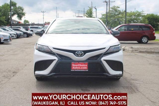 Photo of 2022 White Toyota Camry