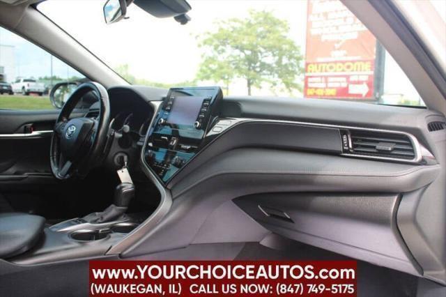 Photo of 2022 White Toyota Camry