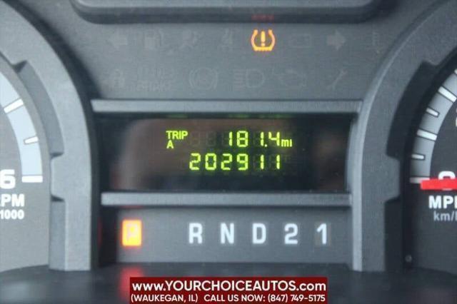 Photo of 2013 Oxford White Ford E350 Super Duty
