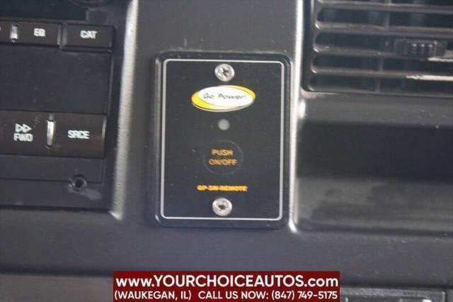 Photo of 2016 Summit White Chevrolet Express 2500