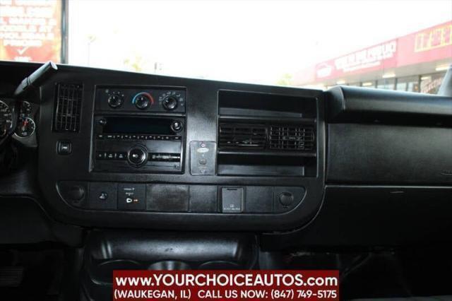 Photo of 2016 Summit White Chevrolet Express 2500