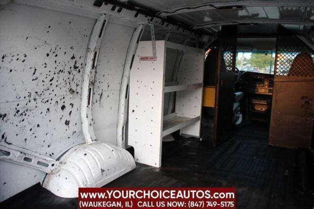 Photo of 2016 Summit White Chevrolet Express 2500