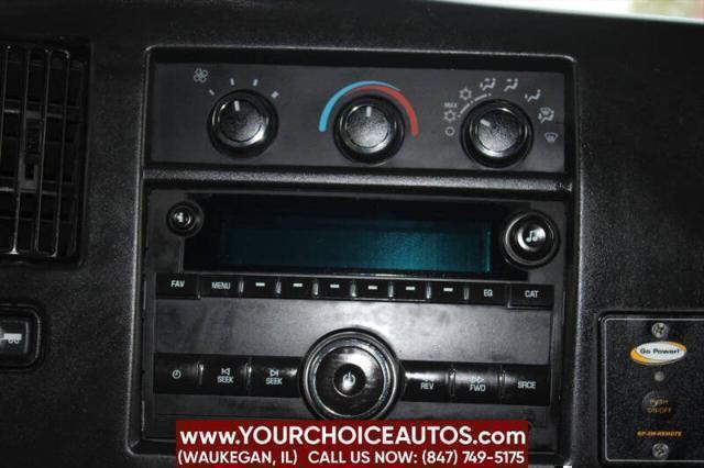Photo of 2016 Summit White Chevrolet Express 2500