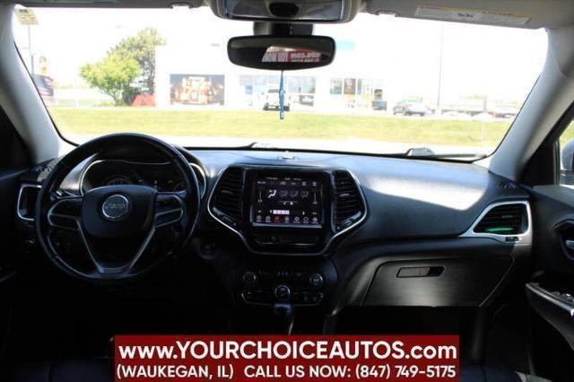 Photo of 2019 Billet Silver Metallic Clearcoat Jeep Cherokee