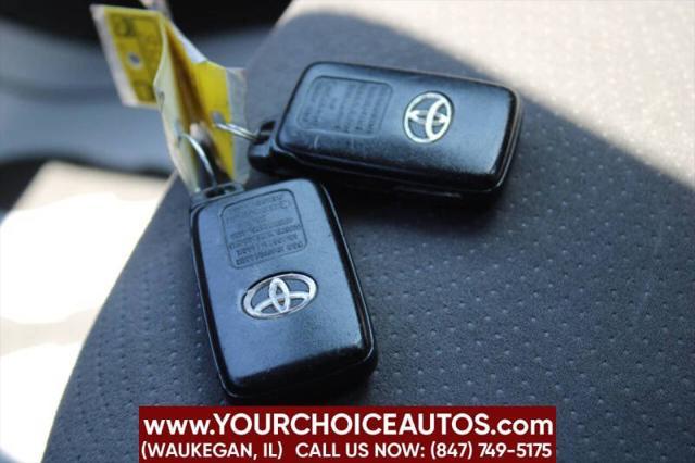 Photo of 2012 Black Toyota Prius
