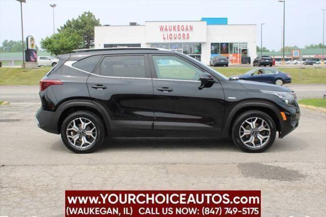 Photo of 2021 Cherry Black Kia Seltos