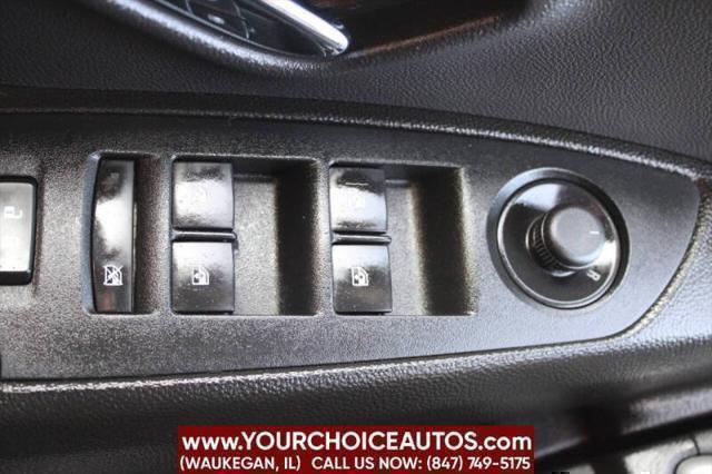Photo of 2018 Silver Ice Metallic Chevrolet Trax