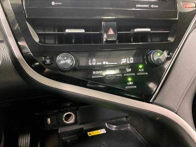 Photo of 2023 Wind Chill Pearl Toyota Camry