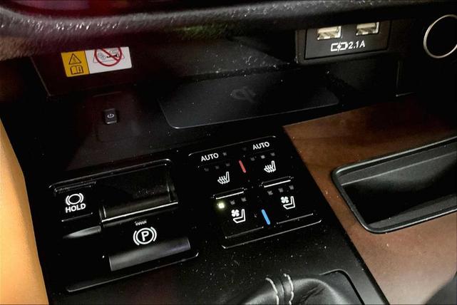 Photo of 2022 Nebula Gray Pearl Lexus RX 450h