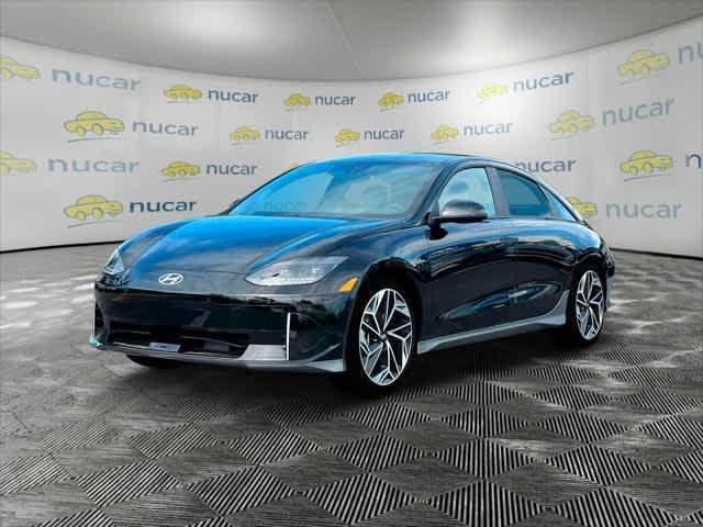 Photo of 2024 Onyx Black Hyundai IONIQ 6