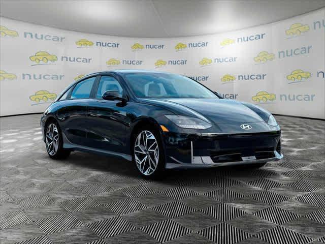 Photo of 2024 Onyx Black Hyundai IONIQ 6