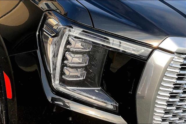 Photo of 2023 Onyx Black GMC Yukon