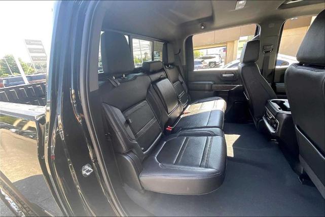 Photo of 2023 Onyx Black GMC Sierra 2500