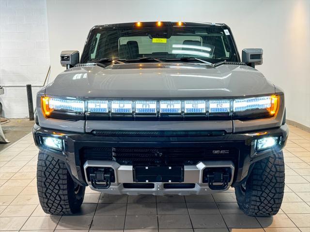 Photo of 2025 Meteorite Metallic (Gray) GMC HUMMER EV Pickup