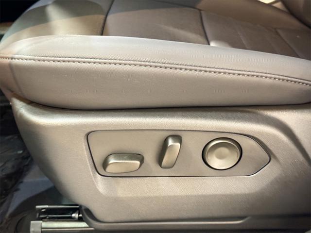 Photo of 2025 Meteorite Metallic (Gray) GMC HUMMER EV Pickup
