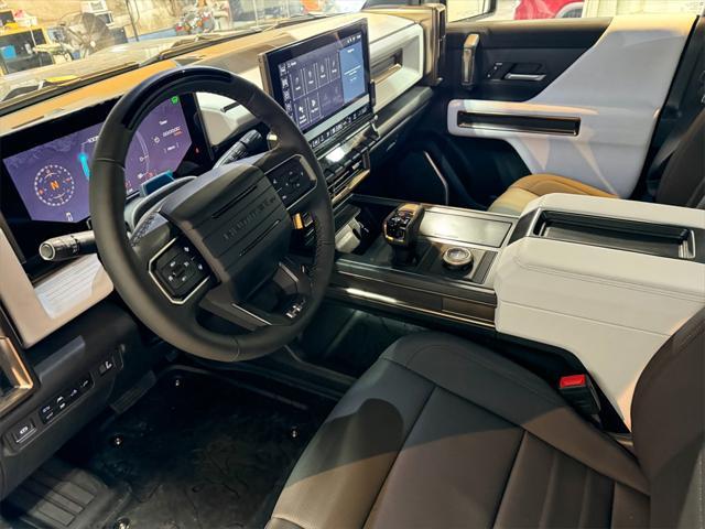 Photo of 2025 Meteorite Metallic (Gray) GMC HUMMER EV Pickup