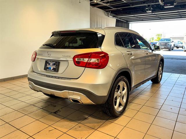 Photo of 2018 Gray Mercedes-Benz GLA 250