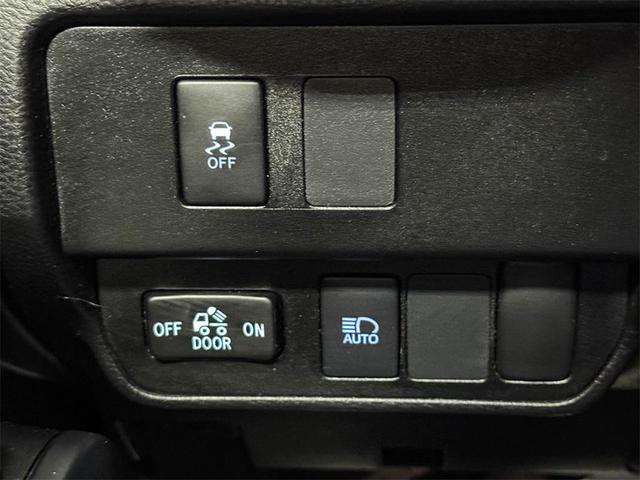 Photo of 2022 Magnetic Gray Metallic Toyota Tacoma