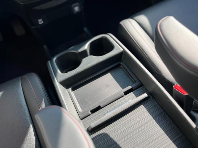 Photo of 2023 White Honda Odyssey