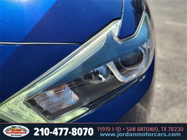 Photo of 2016 Deep Blue Pearl Nissan Maxima