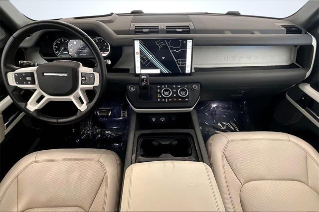 Photo of 2023 Pangea Green Metallic Land Rover Defender