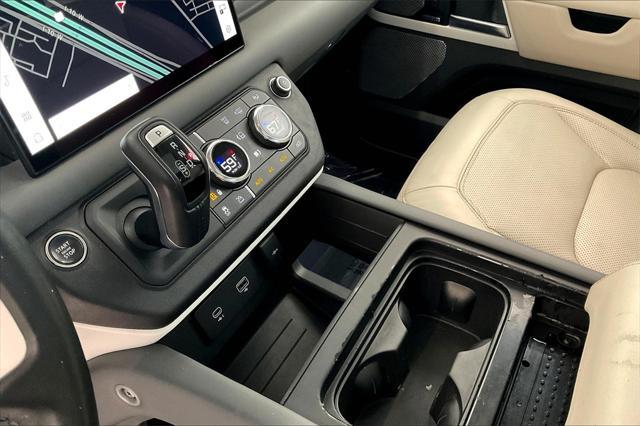 Photo of 2023 Pangea Green Metallic Land Rover Defender