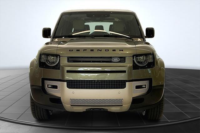 Photo of 2023 Pangea Green Metallic Land Rover Defender