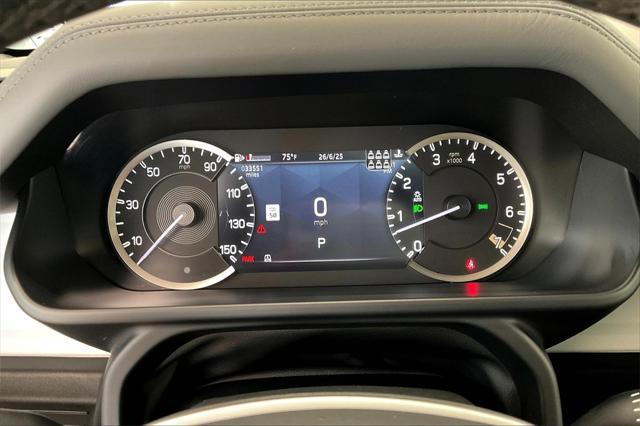 Photo of 2023 Pangea Green Metallic Land Rover Defender