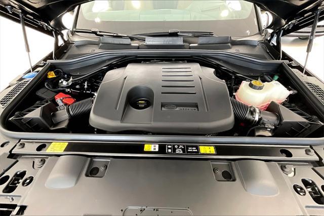Photo of 2025 Blue Land Rover Range Rover Sport