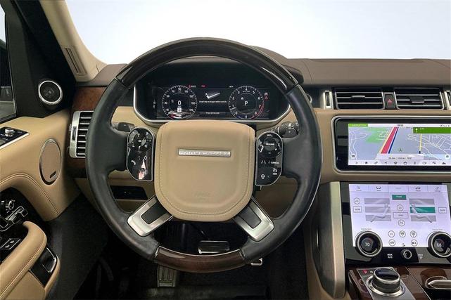Photo of 2021 White Land Rover Range Rover