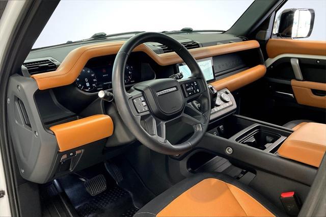 Photo of 2024 Fuji White Land Rover Defender