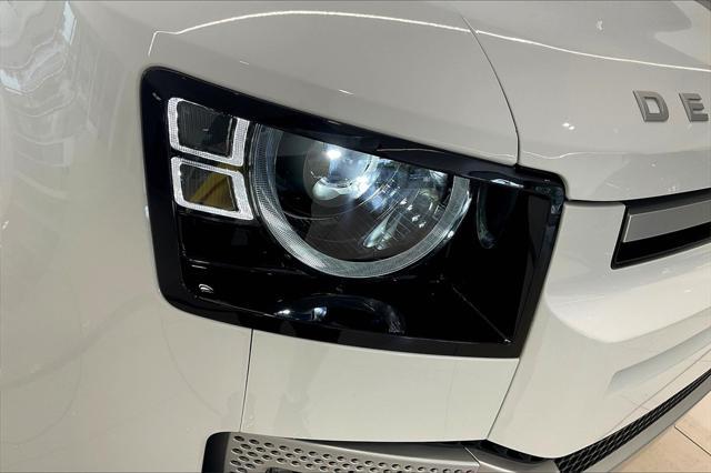 Photo of 2025  Land Rover Defender