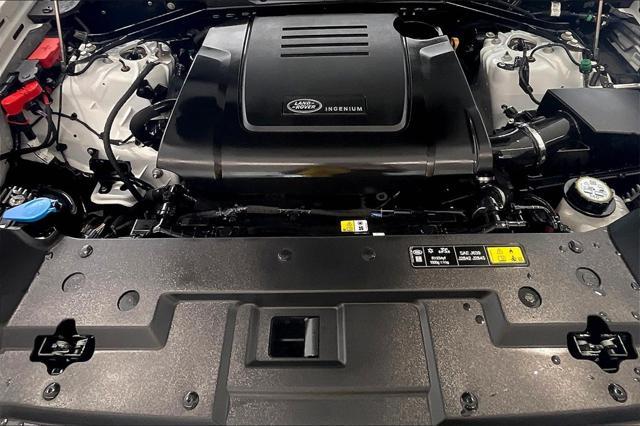 Photo of 2025  Land Rover Defender