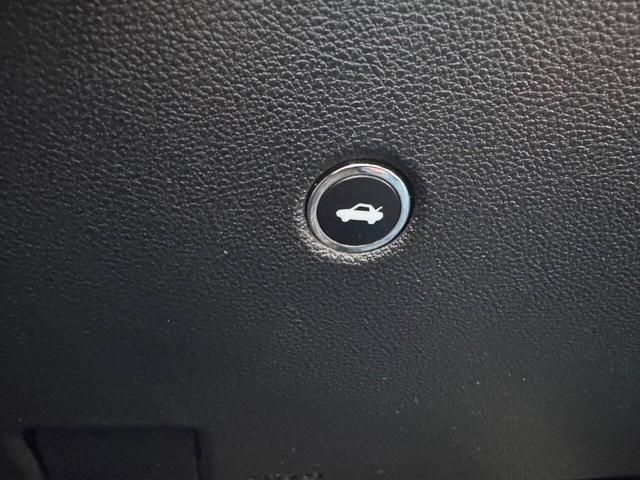Photo of 2013 Redline 2 Coat Pearl Dodge Dart