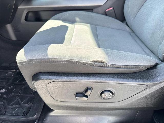 Photo of 2019 Billet Silver Metallic Clearcoat RAM 1500