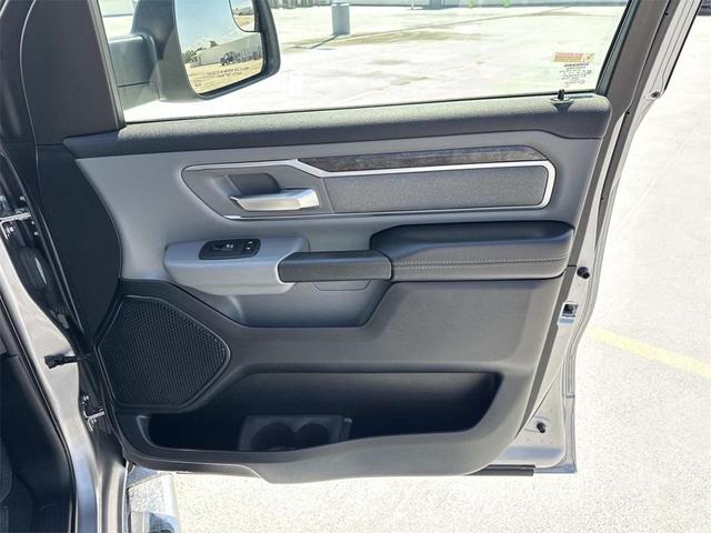 Photo of 2019 Billet Silver Metallic Clearcoat RAM 1500
